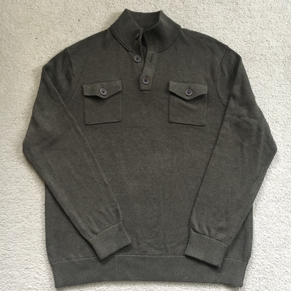 Brand new Banana Republic Men’s Sweater